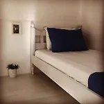 艾琳公寓 *